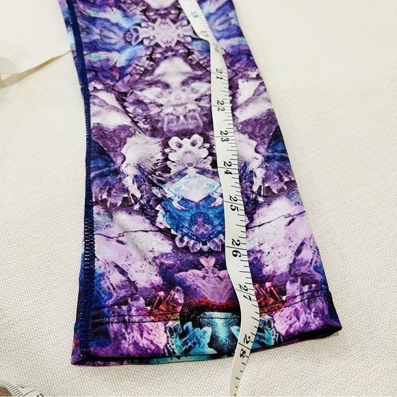 Aritzia TNA Multi Colour Cropped Low Rise Space Dye Atmosphere Leggings XS - Picture 6 of 8